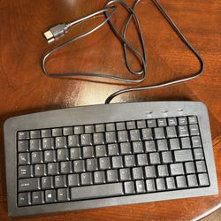 ADESSO Mini Keyboard LED Indicators 