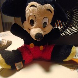 Vtg Walt Disney Production Mickey, Minnie, Donald & Goofy Plush