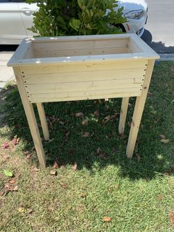 Handmade plants stand serious inquires no bargain