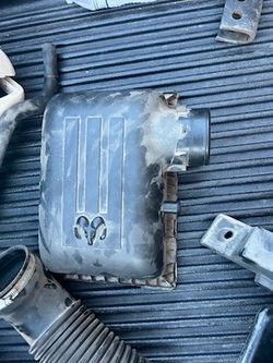 OEM Ram air intake with mount and filter