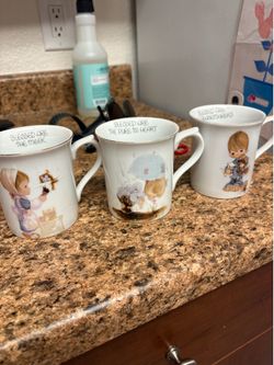 precious moments mugs