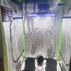  Vivo Sun 4x4 Grow Tent Only