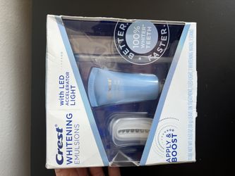 Crest Whitening Emulsions with LED Accelerator Light – New in Box