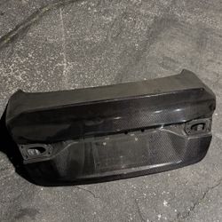 Infiniti Q50 VIS Carbon trunk 