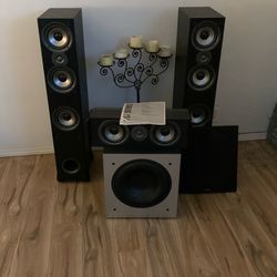 Polk Audio 300 W Powered Sub and Polk Audio TS400 Speakers