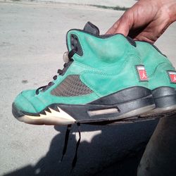 Jordan retro 5 Oregon