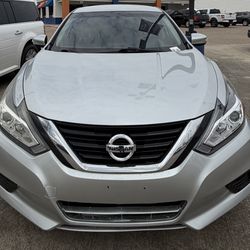 2017 NISSAN ALTIMA SL