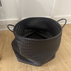 Black Basket