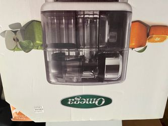 Omega juice cube .  Juicer