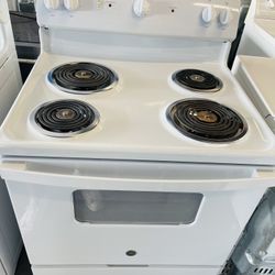 White ge stove 
