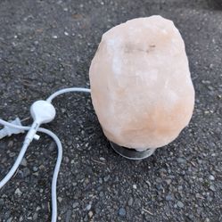 Salt lamp - dimmable