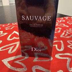 Sauvage Dior Eau De Parfum