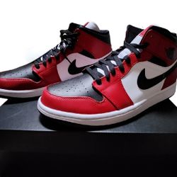 Air Jordan 1 Mid