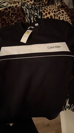 Size medium Calvin Klein sweatshirt