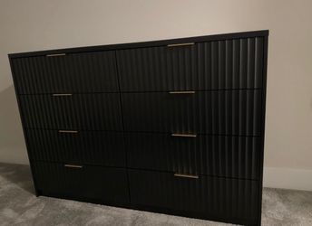 Dresser / Gavetero 8 drawers