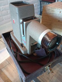 Signet Motor Projector