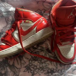 Air Jordan 1 SE Mid Barcelona Sweater