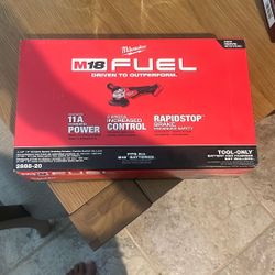 Milwaukee M18 Fuel Angle Grinder 2888-20