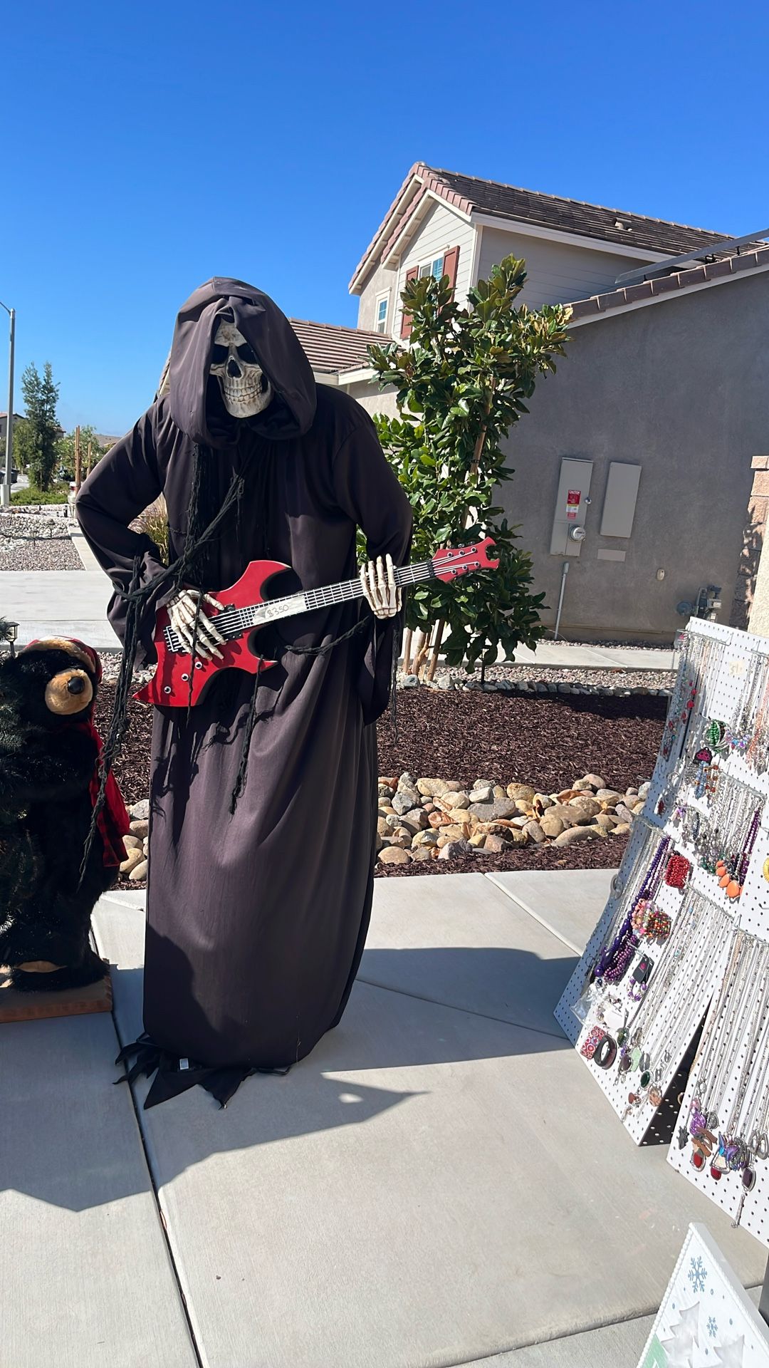 Animatronic Grim Reaper guitarist from Lowe’s