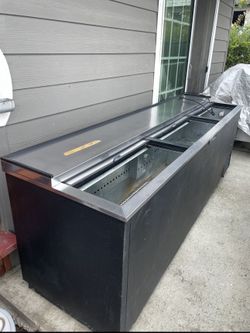 True Air Bottle Beverage Cooler Deep Commercial Refrigerator 