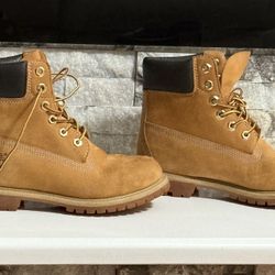 Timberland Boots Size  7M 