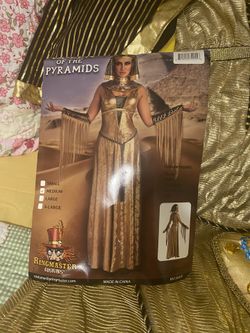Costume Medium