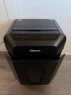 Fellowes AutoMax 100MA 100-Sheet Micro-Cut Paper Shredder ✂️