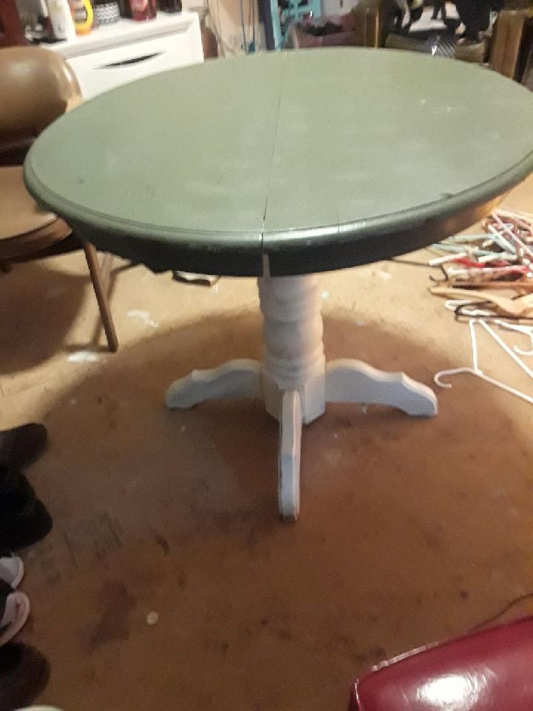 Kitchen table