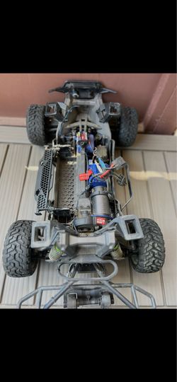 Traxxas maxx slash 6s