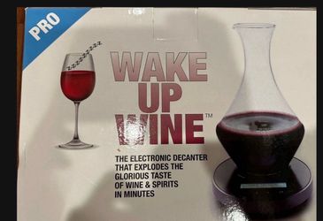 Electric wine decanter