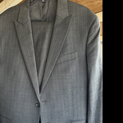 Jos a Banks Mens Suit 44R