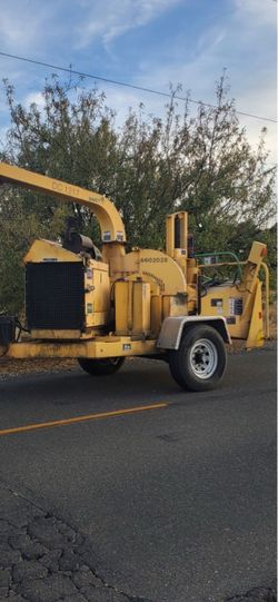 2009 Altec DC1217 wood chipper woodchipper 12” stump grinder Vermeer bandit