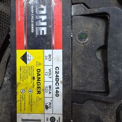  Cyclone Deep Cycle Battery