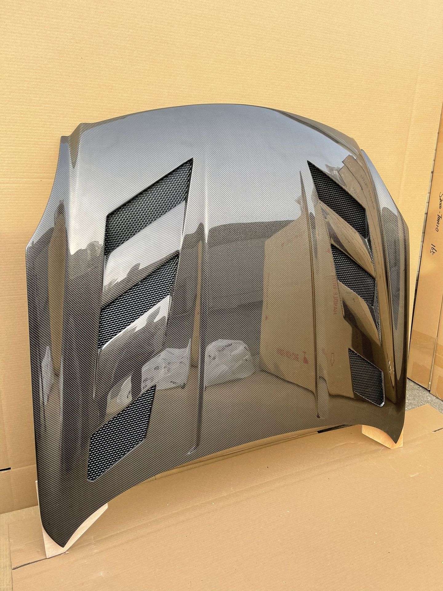 2003 - 2007 Infiniti G35 Coupe AMS Style Carbon Fiber Vented Hood