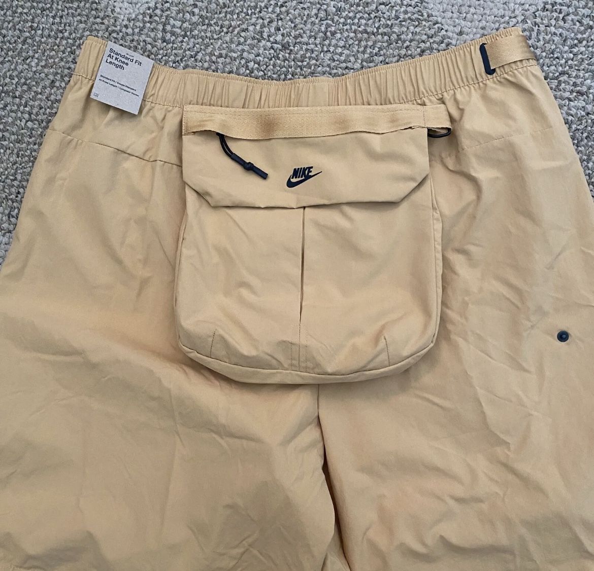 Nike Sportswear Tech Pack Woven Packable Cargo Shorts Men Size Small, brand new with tags!