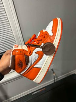 Jordan retro 1s orange starfish size 10.5 men