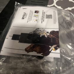  Yves Saint Laurent MYSLF, a men's fragrance Samples