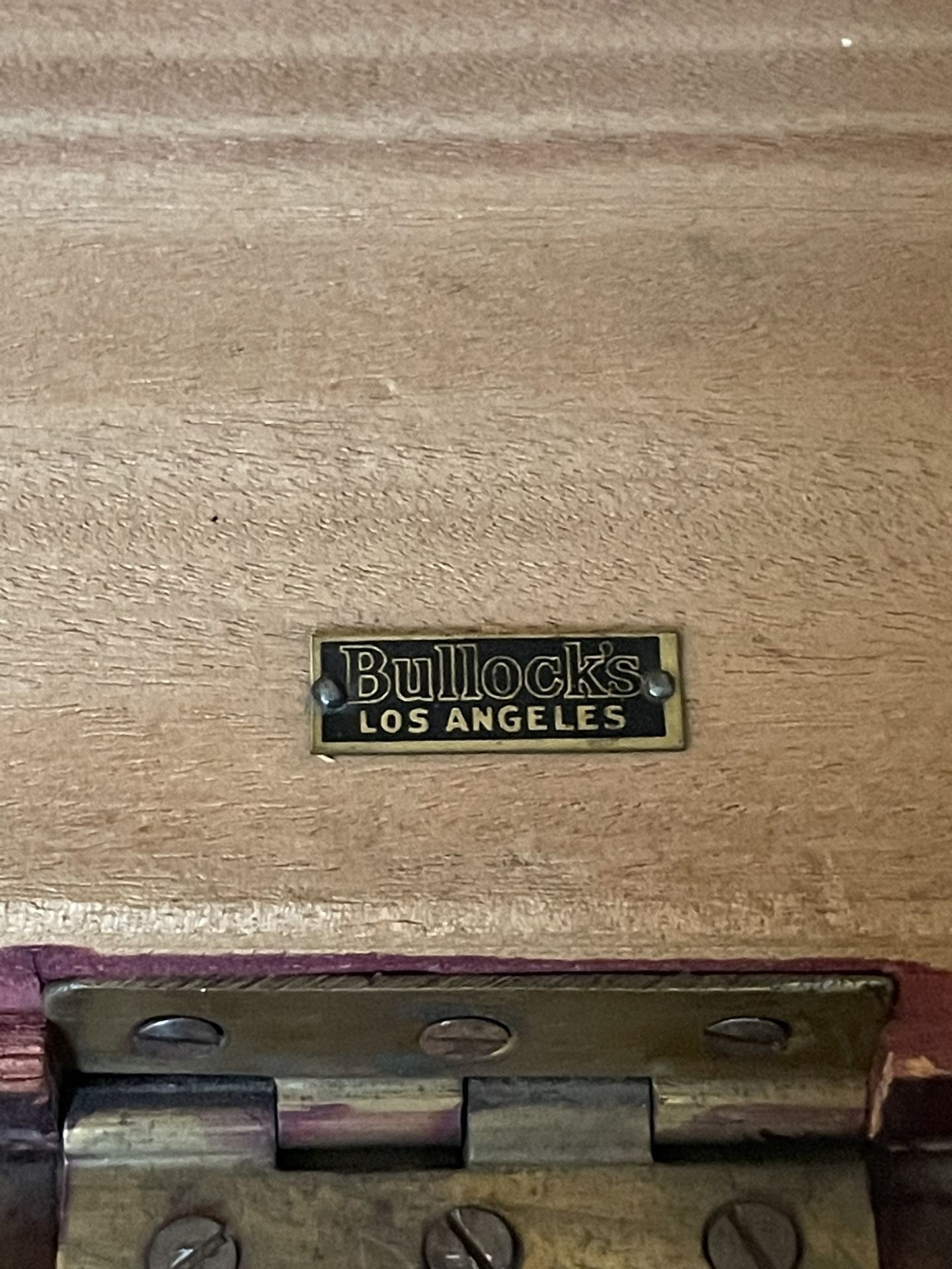 Vintage Chinese Carved Camphor Wood Hope Chest with Glass Cover 40x20x20