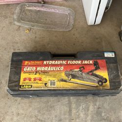 Hydraulic Floor Jack