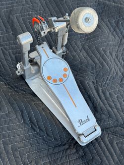 Pearl P930 pedal