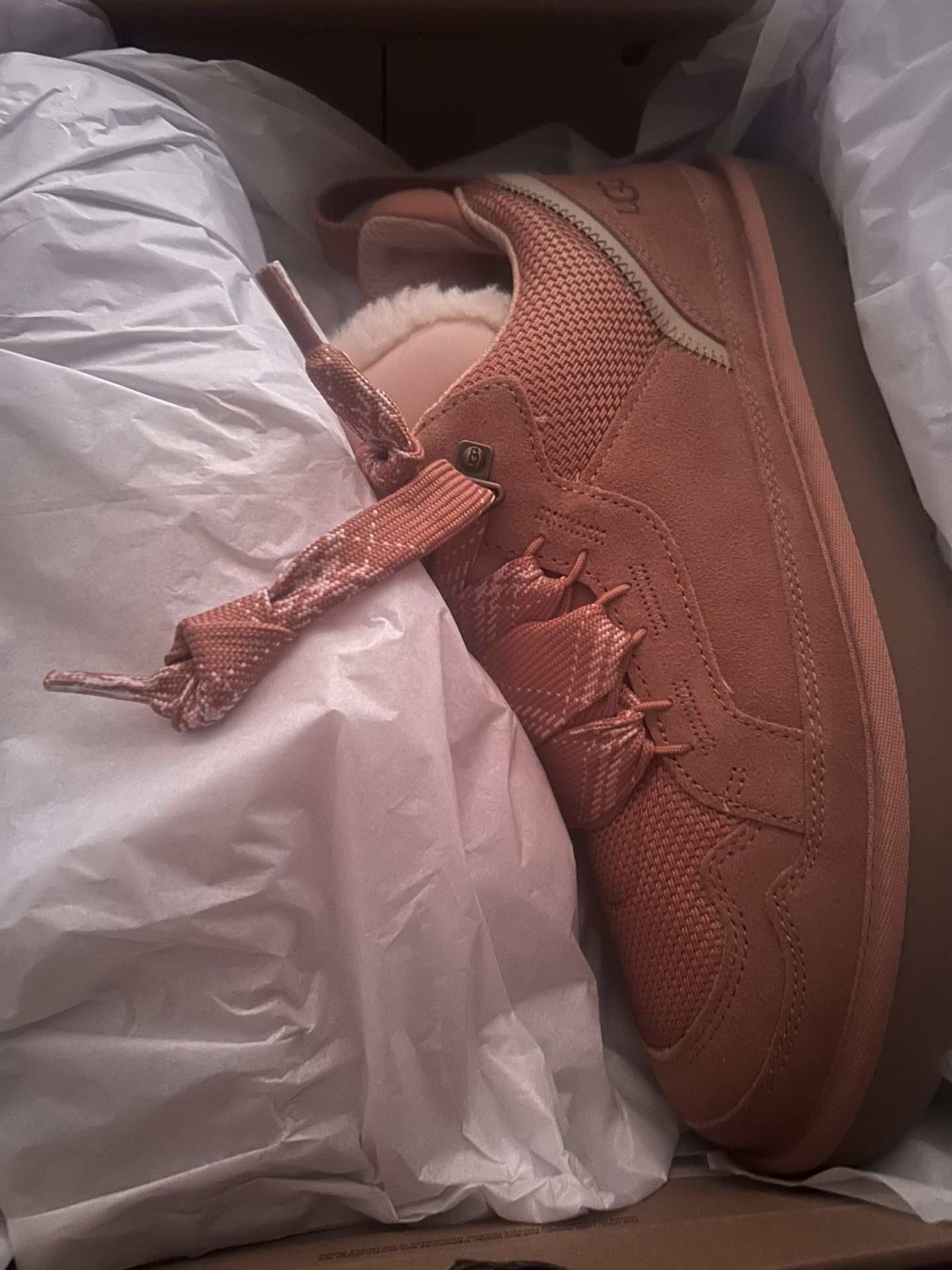 Chestnut Uggs Lowmel Womens Size 12