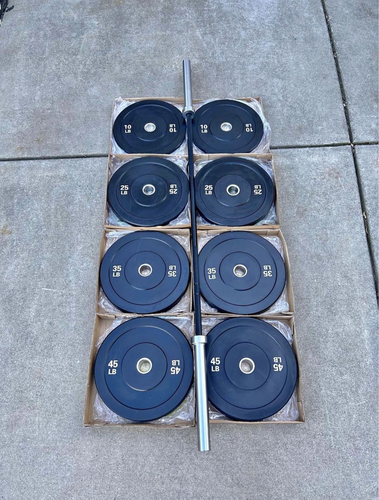 Bumper Plate Set With Bar