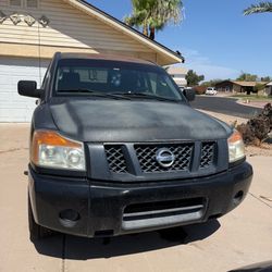 2010 Nissan Titan