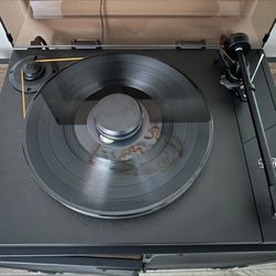 Mofi Turntable and Preamp