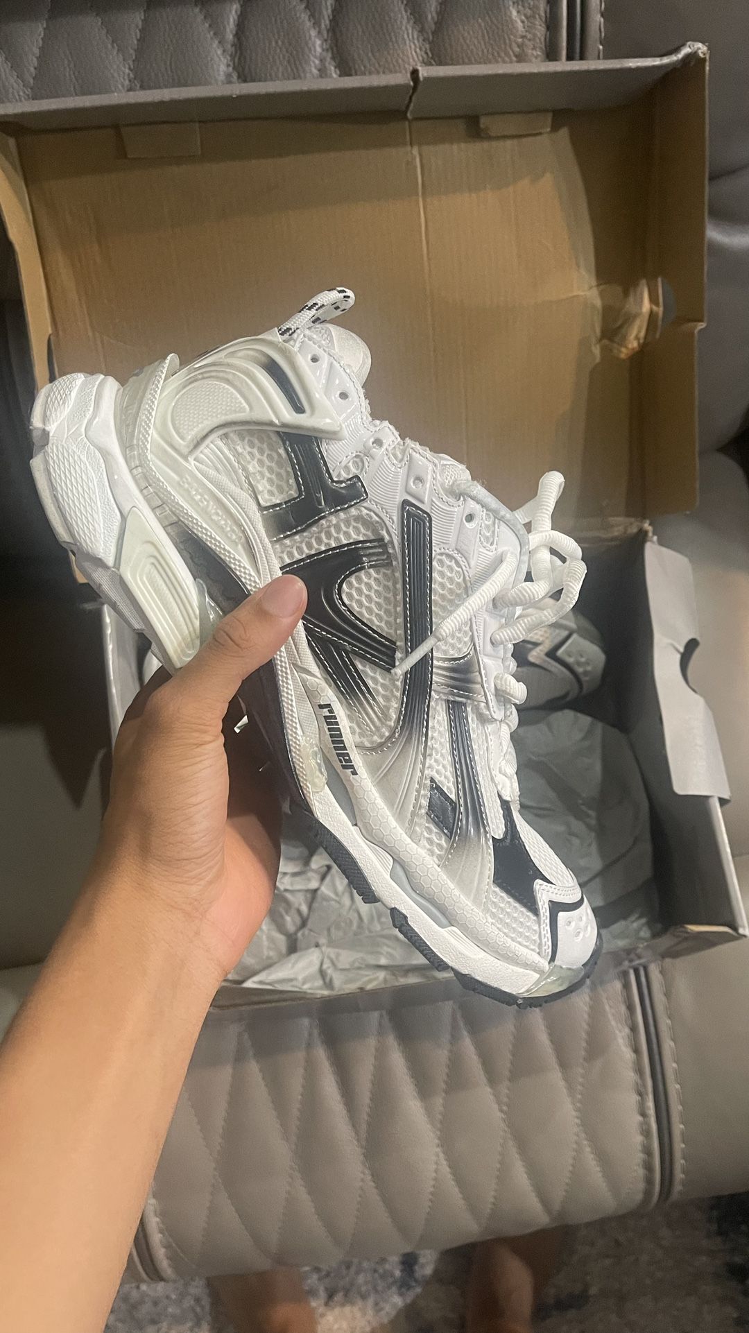 balenciaga runner gradient size 10