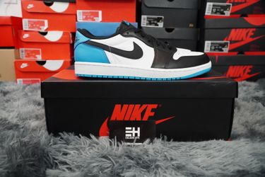 Jordan 1 Low Powder Blue