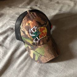 Cammo Bait & Tackle snapback trucker hat