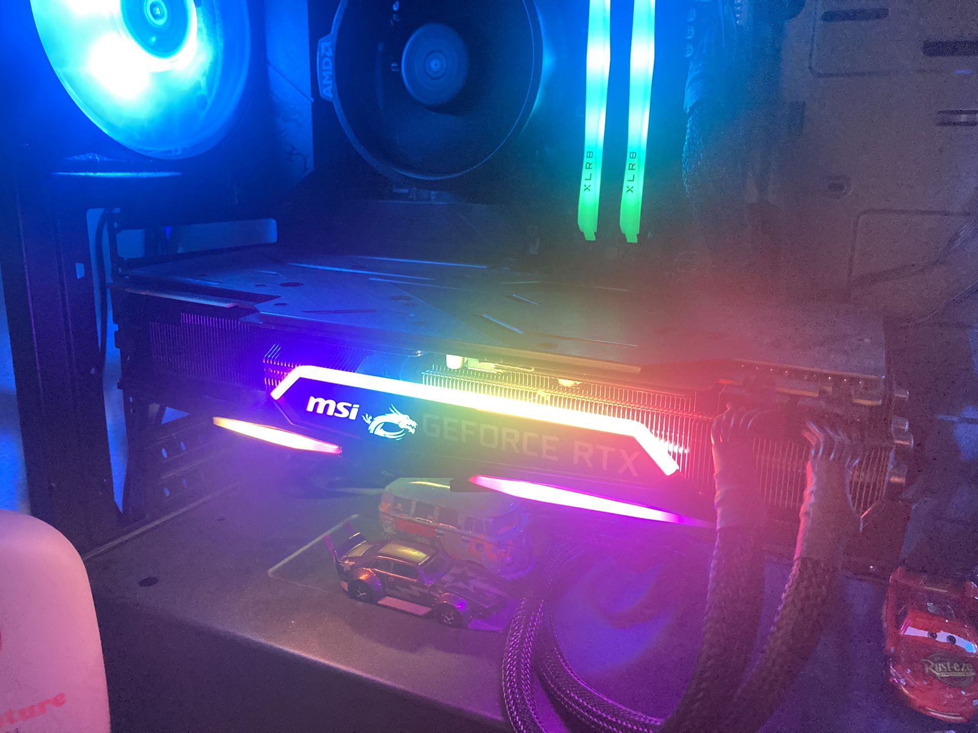 MSI GeForce RTX (GAMING X TRIO)
