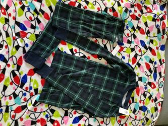 New Kids Old Navy Pjs! Medium