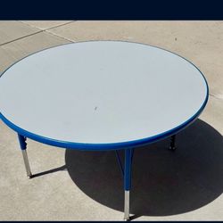 Kids Table